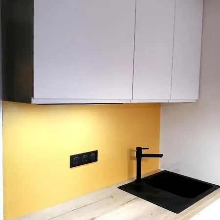Le Petit - 15 M2 - Centre - Sorgue A 50 M * リル・シュル・ラ・ソルギュ